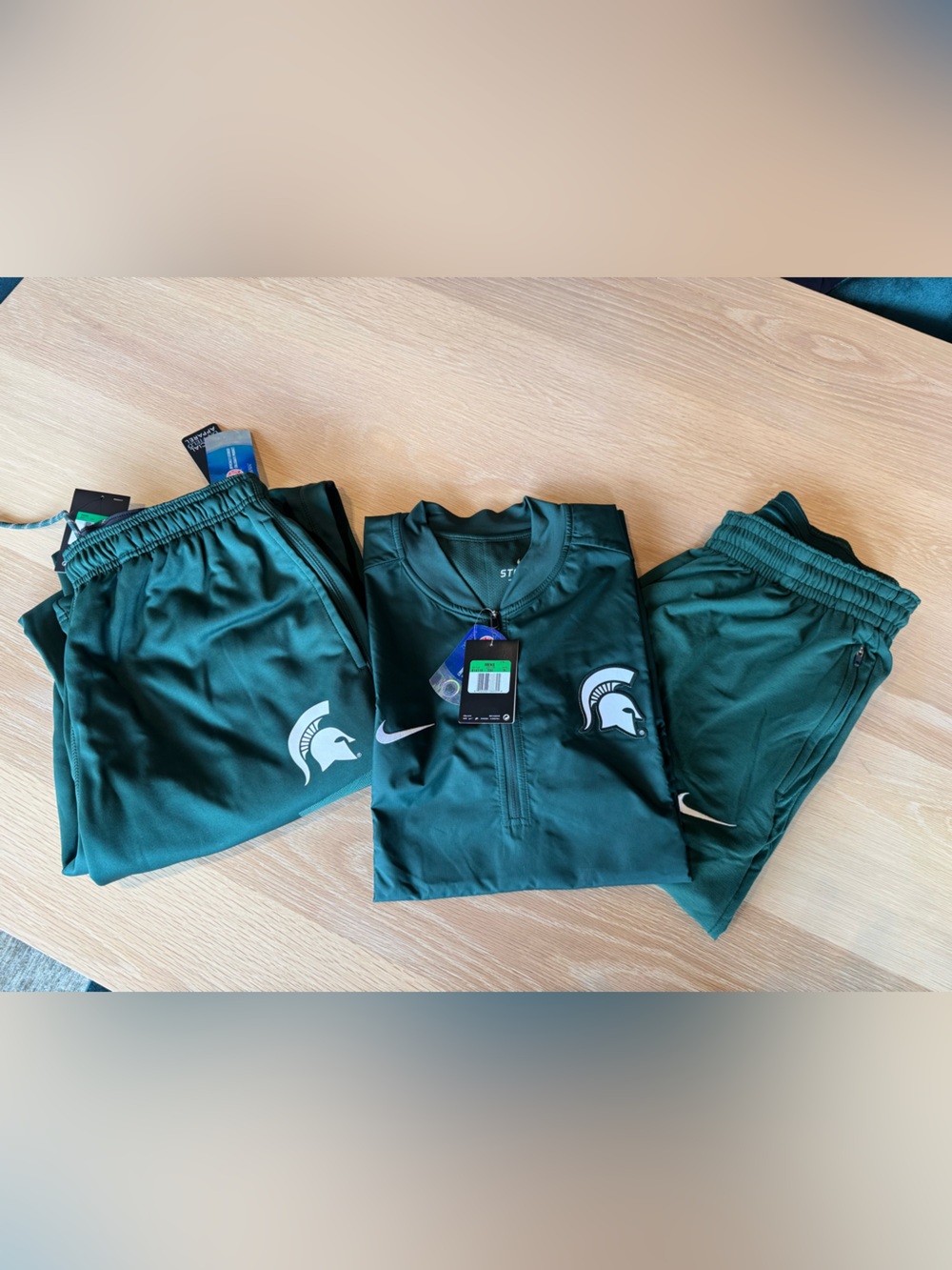 Michigan State Spartan Nike Set